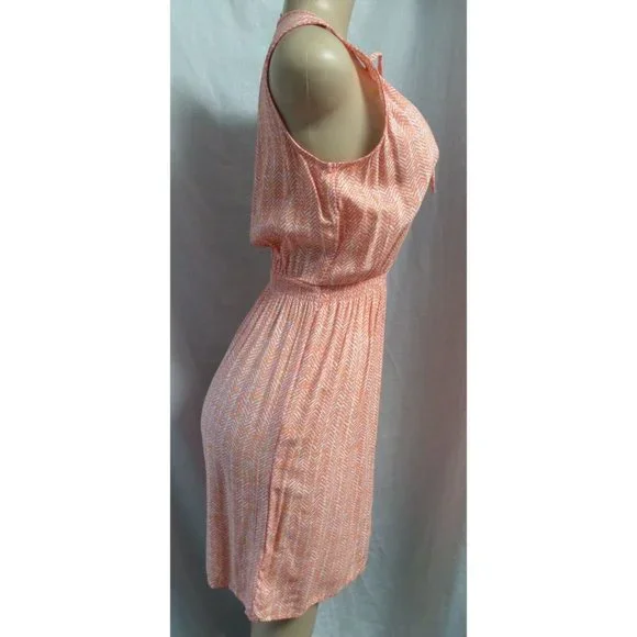 "LOFT" CORAL ABSTRACT ZIG-ZAG ELASTIC WAIST BLOUSON SPLIT NECK DRESS SZ: SP NWT - Picture 3 of 4